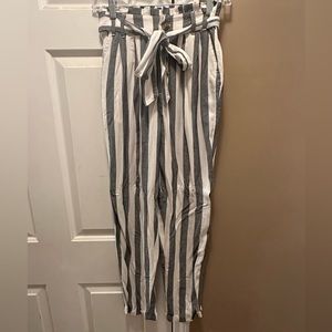 American eagle flow pants, size XS, never worn, w/ tag